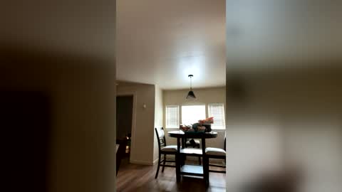 cinnamonbunniiii online show from 07-12-26, 10:01
