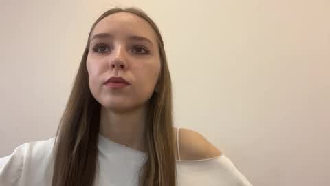 Aurora online show from 05-06-26, 03:35