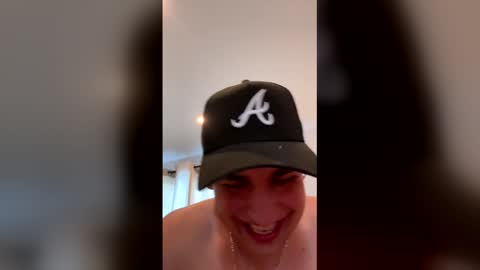 Snapshot of cityyboii chatting on 04-12-26, 10:42 cityyboii online show from 04-12-26, 10:42