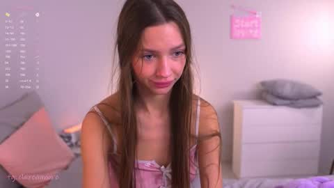 Claire online show from 03-27-26, 08:26