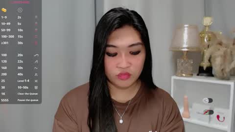 Snapshot of claire_wntr chatting on 04-25-26, 01:41 CLAIRE online show from 04-25-26, 01:41