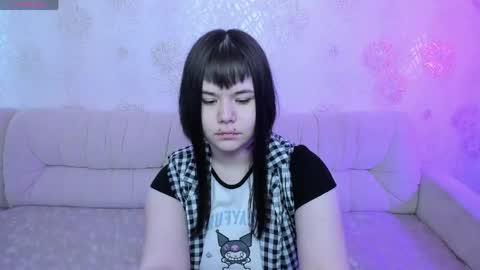 Claire Faers online show from 05-13-26, 02:42
