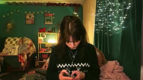 Snapshot of clancyosbourne chatting on 01-11-26, 06:02 Clancy online show from 01-11-26, 06:02