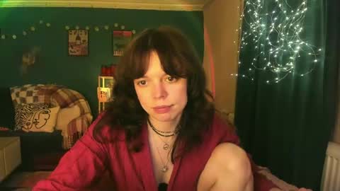 Snapshot of clancyosbourne chatting on 04-16-26, 09:39 Clancy online show from 04-16-26, 09:39