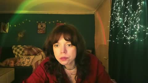 Snapshot of clancyosbourne chatting on 04-19-26, 05:23 Clancy online show from 04-19-26, 05:23