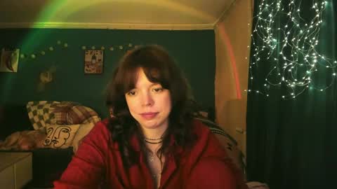Snapshot of clancyosbourne chatting on 04-19-26, 06:10 Clancy online show from 04-19-26, 06:10