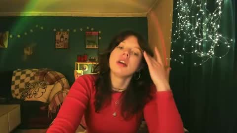 Snapshot of clancyosbourne chatting on 04-23-26, 08:55 Clancy online show from 04-23-26, 08:55