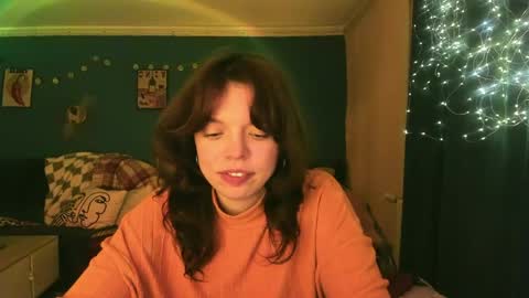 Snapshot of clancyosbourne chatting on 04-30-26, 08:57 Clancy online show from 04-30-26, 08:57