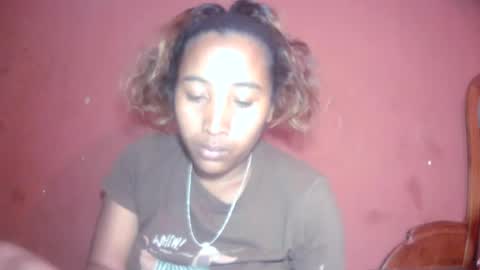 Clarah0123 online show from 08-02-26, 06:28