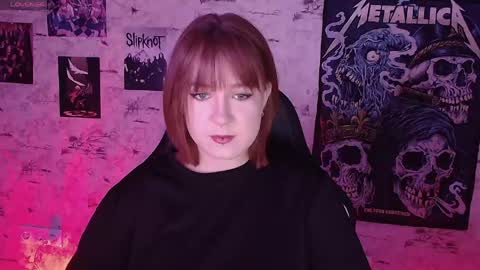 Clarissa online show from 05-06-26, 01:36