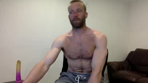 Clarke Cock online show from 04-15-26, 10:21