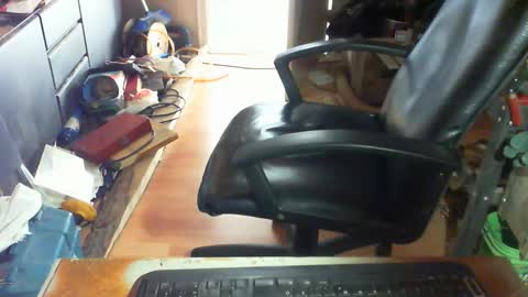 Snapshot of claudeg2523 chatting on 02-08-26, 07:28 claudeg2523 online show from 02-08-26, 07:28