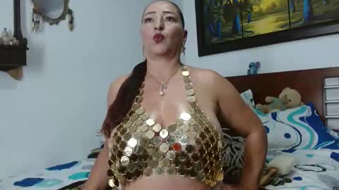 Snapshot of claudiaa_broke chatting on 06-10-26, 03:07 claudiaa_broke online show from 06-10-26, 03:07