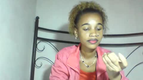 claudianne online show from 05-19-26, 01:56