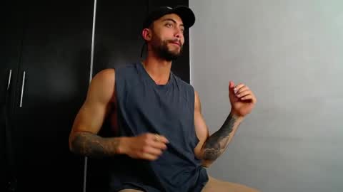 Clay online show from 06-06-26, 12:21