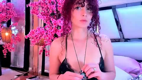       online show from 06-06-26, 06:40