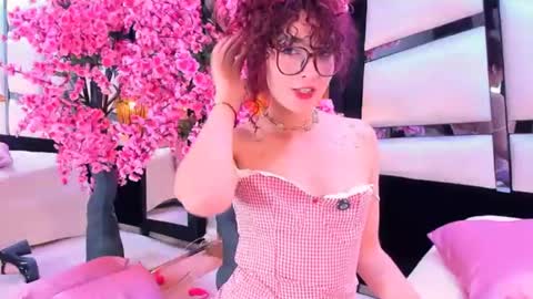 Snapshot of cleodemon chatting on 06-13-26, 06:22 online show from 06-13-26, 06:22