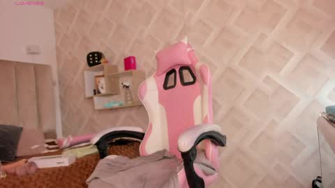 clhoe_johnson_ online show from 03-30-26, 12:28