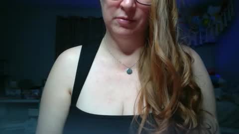 Kate online show from 03-17-26, 02:38