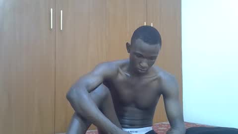 Snapshot of clive_damian chatting on 05-15-26, 02:57 clive_damian online show from 05-15-26, 02:57