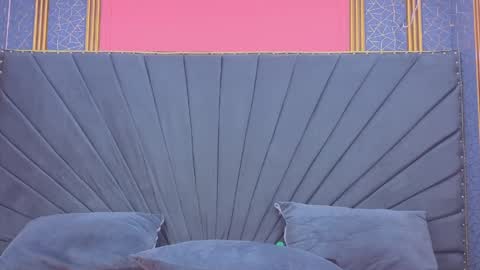 Cloe online show from 04-14-26, 02:12