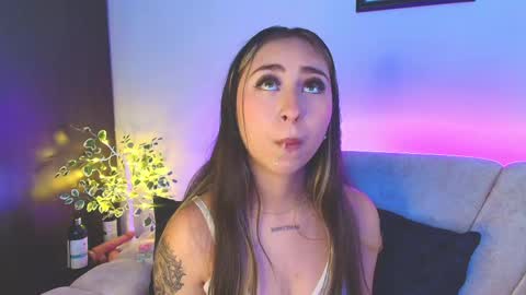 Snapshot of cloe_martinezz_ chatting on 04-29-26, 05:41 cloe_martinezz_ online show from 04-29-26, 05:41