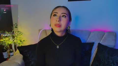 Snapshot of cloe_martinezz_ chatting on 05-08-26, 07:36 cloe_martinezz_ online show from 05-08-26, 07:36