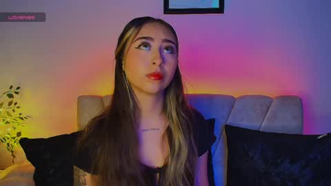 Snapshot of cloe_martinezz_ chatting on 05-13-26, 09:55 cloe_martinezz_ online show from 05-13-26, 09:55