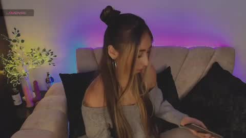 Snapshot of cloe_martinezz_ chatting on 06-10-26, 04:56 cloe_martinezz_ online show from 06-10-26, 04:56
