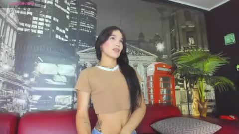 Snapshot of cloerodriguez chatting on 07-20-26, 10:01 ---Cloe--- online show from 07-20-26, 10:01