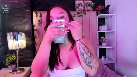 Snapshot of cloey_bentley chatting on 05-12-26, 08:39 cloey_bentley online show from 05-12-26, 08:39
