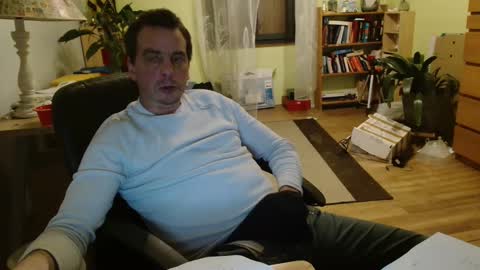 clouplefun online show from 01-28-25, 06:27