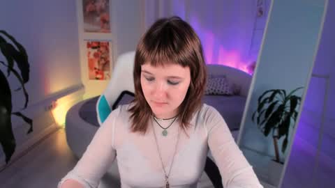  Clover  follow me  online show from 12-04-24, 04:49