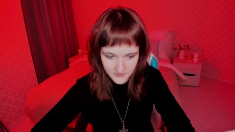  Clover  follow me  online show from 12-15-24, 06:59