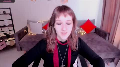  Clover  follow me  online show from 03-08-25, 02:51