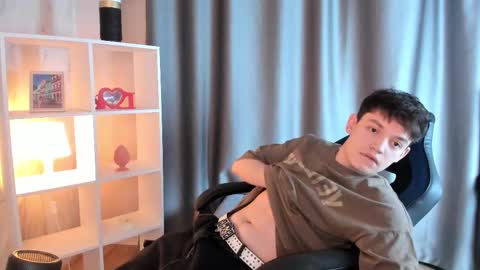 Jacob online show from 01-21-25, 04:48