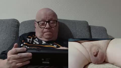 Charlie. online show from 02-18-26, 01:12