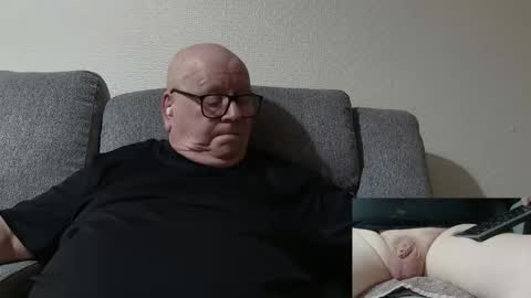 Charlie. online show from 03-25-26, 02:06