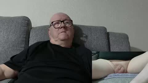 Charlie. online show from 04-03-26, 10:30