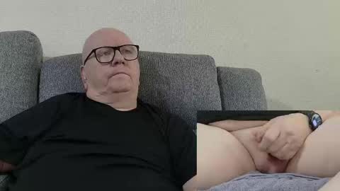 Charlie. online show from 04-05-26, 10:56