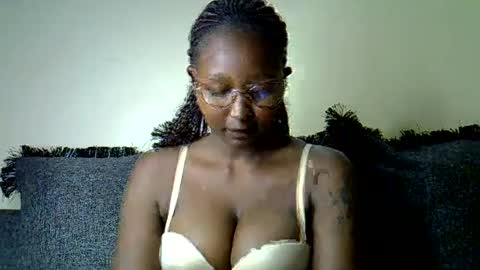 Coco online show from 06-20-26, 08:00