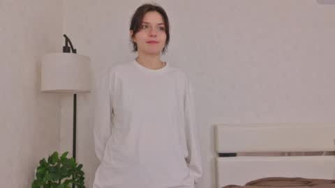 Kim online show from 04-02-26, 07:06