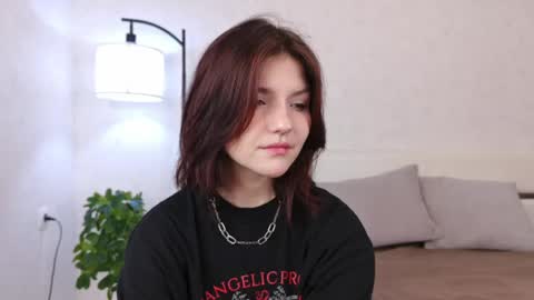 Kim online show from 05-13-26, 05:49