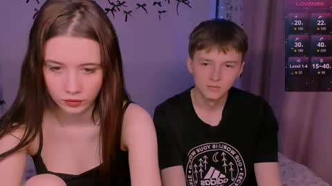 Snapshot of coddleweeper chatting on 04-13-26, 01:38 Hello guys my name is Coddle online show from 04-13-26, 01:38