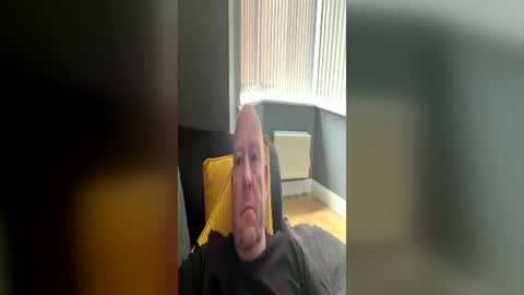 col4nows online show from 06-12-26, 11:31
