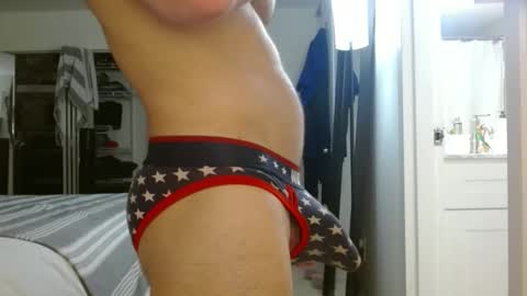 Snapshot of colbymoney chatting on 03-28-26, 02:33 Colby big dick money online show from 03-28-26, 02:33