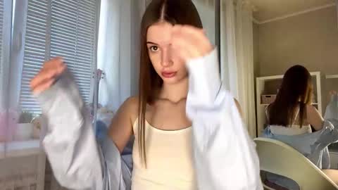 Snapshot of cold_humble chatting on 03-26-26, 03:23 Akumakekw online show from 03-26-26, 03:23