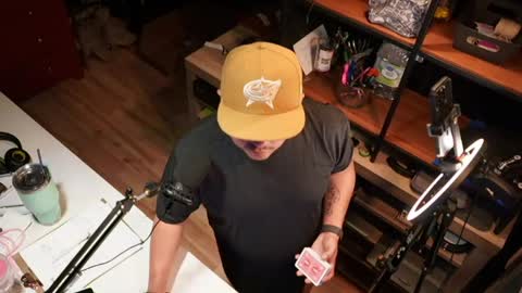 Colms Corner online show from 04-26-26, 03:15