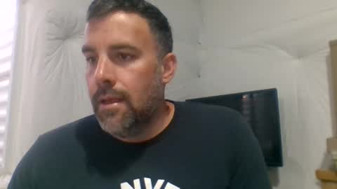 Just me online show from 11-04-25, 05:34