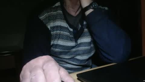 Snapshot of comemivuoi2 chatting on 01-19-26, 05:11 comemivuoi2 online show from 01-19-26, 05:11